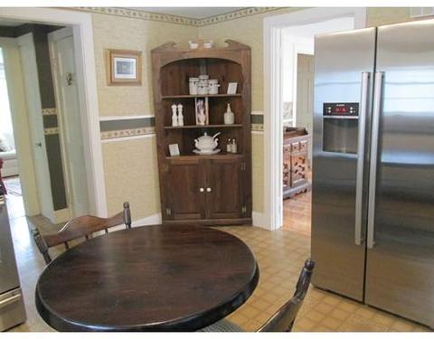 10 Forrest Rd, Walpole, MA 02081 photo 7