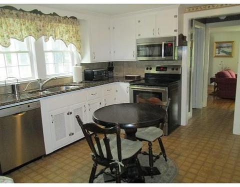 10 Forrest Rd, Walpole, MA 02081 photo 6