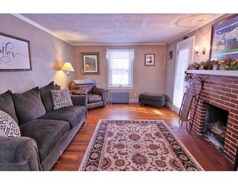945 Armory St, Springfield, MA 01107 photo 7