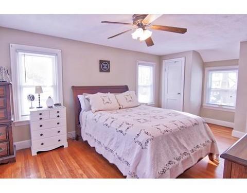 945 Armory St, Springfield, MA 01107 photo 15