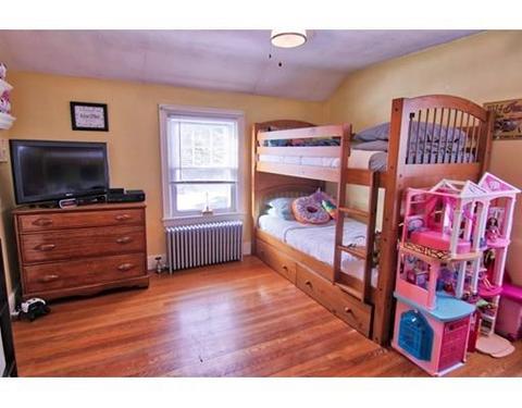 945 Armory St, Springfield, MA 01107 photo 19
