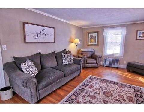 945 Armory St, Springfield, MA 01107 photo 6