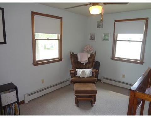 129 Merida St, Springfield, MA 01104 photo 9