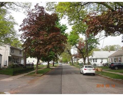 129 Merida St, Springfield, MA 01104 photo 8