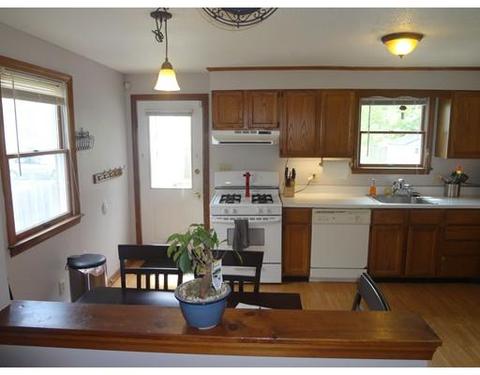 129 Merida St, Springfield, MA 01104 photo 16