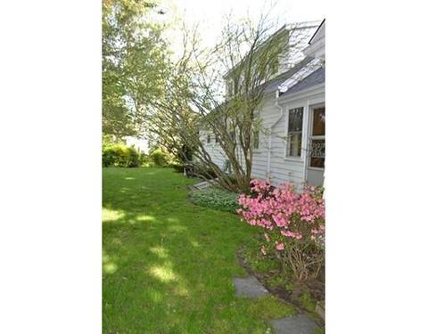 30 Newport St, Fall River, MA 02720 photo 15
