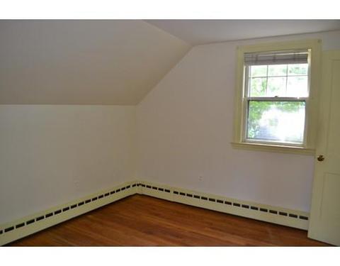 30 Newport St, Fall River, MA 02720 photo 18