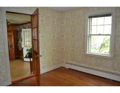 30 Newport St, Fall River, MA 02720 photo 11