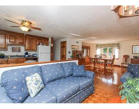 3 Curtis Ave, Middleton, MA 01949 photo 5