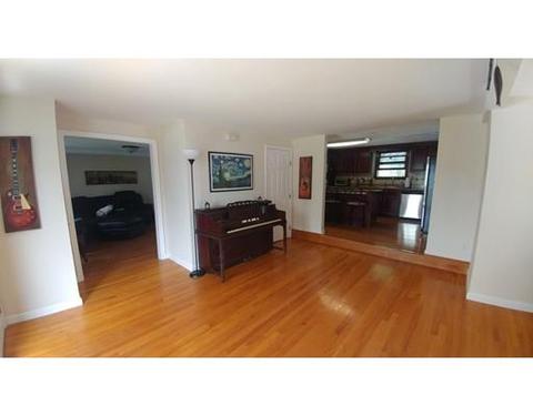 127 Old Rd, Dracut, MA 01826 photo 8