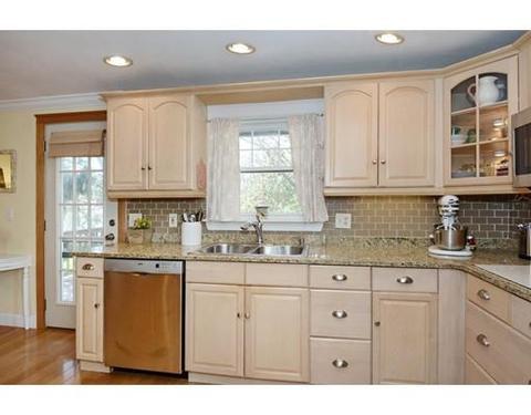 6 Rogers Rd, Danvers, MA 01923 photo 10