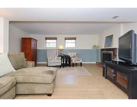 6 Rogers Rd, Danvers, MA 01923 photo 20
