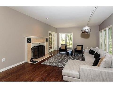 6 Crestview Rd, Milton, MA 02186 photo 8