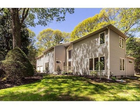 6 Crestview Rd, Milton, MA 02186 photo 4