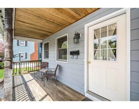 7 Hillside Rd, Reading, MA 01867 photo 2