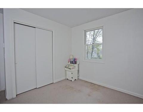 15 Olney Ave, Springfield, MA 01119 photo 12