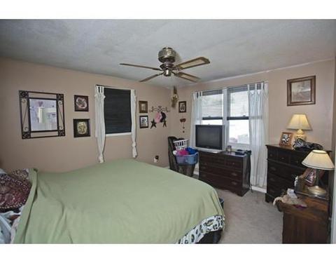 15 Olney Ave, Springfield, MA 01119 photo 9