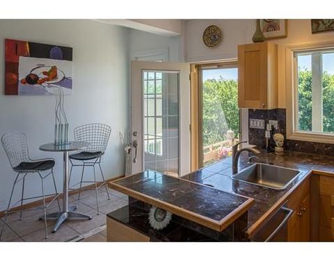 2 Roundys Hl, Marblehead, MA 01945 photo 10