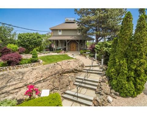 2 Roundys Hl, Marblehead, MA 01945 photo 1