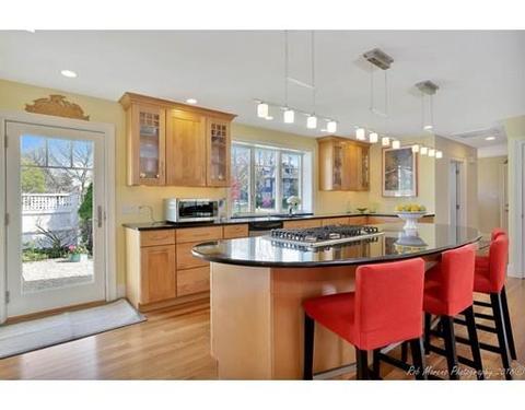 4 Brook Rd, Marblehead, MA 01945 photo 9