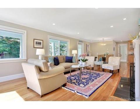 4 Brook Rd, Marblehead, MA 01945 photo 4