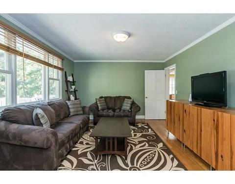 492 Clinton Rd, Brookline, MA 02467 photo 11