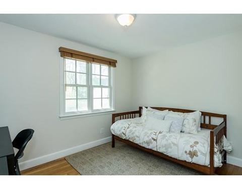 492 Clinton Rd, Brookline, MA 02467 photo 18