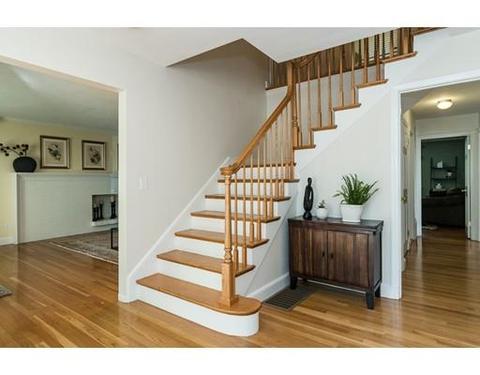 492 Clinton Rd, Brookline, MA 02467 photo 2
