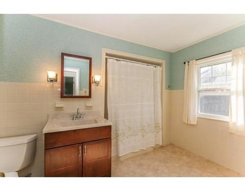77 Maple Rd, Longmeadow, MA 01106 photo 20