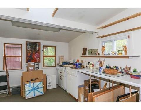 77 Maple Rd, Longmeadow, MA 01106 photo 28