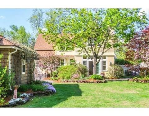 77 Maple Rd, Longmeadow, MA 01106 photo 25