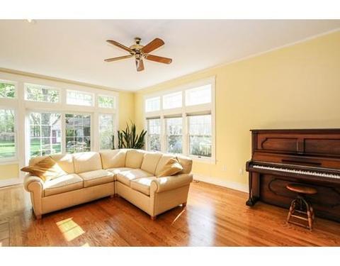 77 Maple Rd, Longmeadow, MA 01106 photo 10