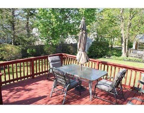 90 Trefton Dr, Braintree, MA 02184 photo 5