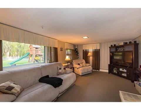 504 Forest Hills Rd, Springfield, MA 01128 photo 21