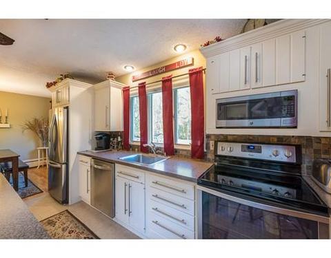 504 Forest Hills Rd, Springfield, MA 01128 photo 14
