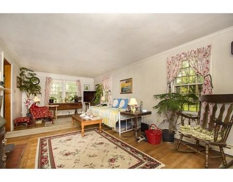 7 Cedar Crest Ln, Scituate, MA 02066 photo 2