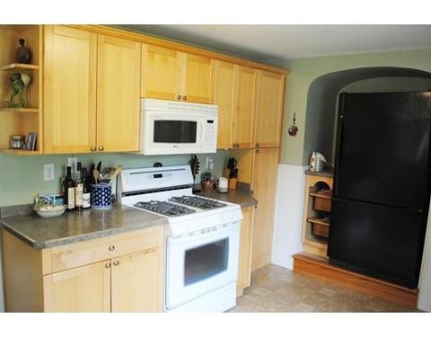 257 Mower St, Worcester, MA 01602 photo 4