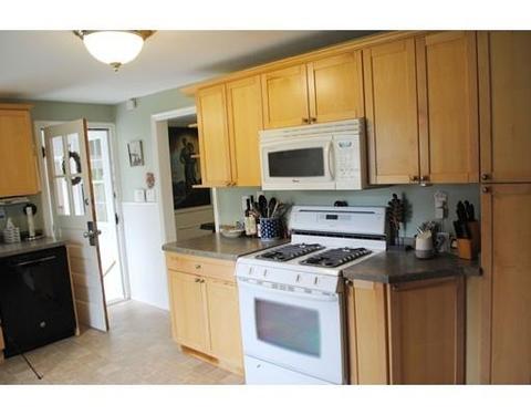 257 Mower St, Worcester, MA 01602 photo 8