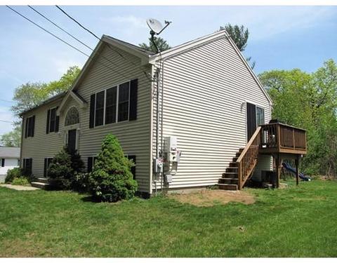 18 Birch Dr, Webster, MA 01570 photo 2