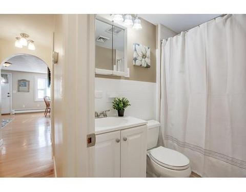 28 Wilson St, Reading, MA 01867 photo 16