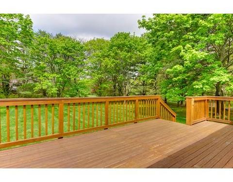 6 Juniper Ln, Framingham, MA 01701 photo 2