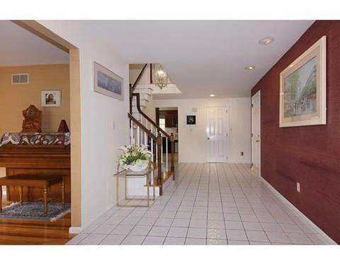 6 Juniper Ln, Framingham, MA 01701 photo 16