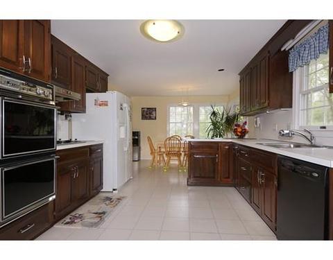 6 Juniper Ln, Framingham, MA 01701 photo 10