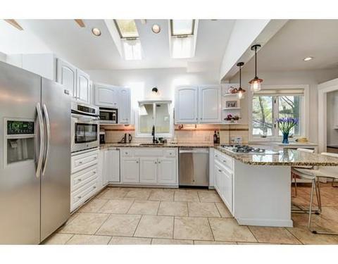 115 Marked Tree Rd, Needham, MA 02492 photo 2