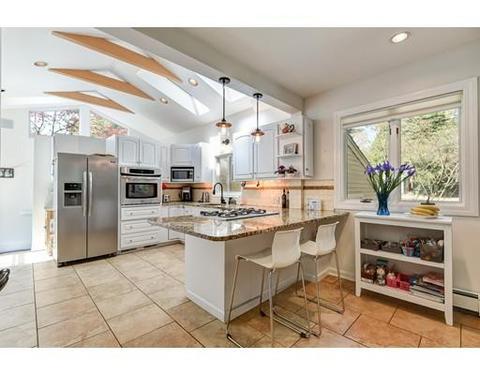 115 Marked Tree Rd, Needham, MA 02492 photo 3