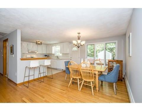 13 Summer Ave, Reading, MA 01867 photo 7