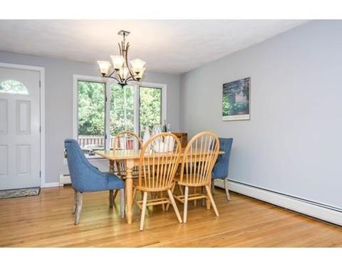 13 Summer Ave, Reading, MA 01867 photo 6