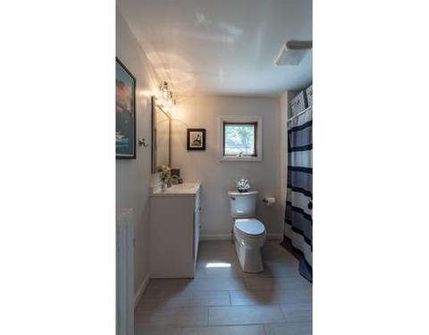 48 Clark St, Easthampton, MA 01027 photo 11