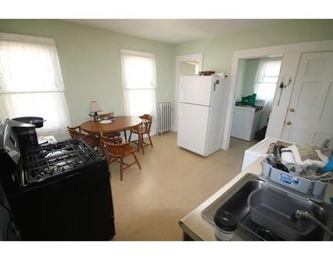 41 Mellen St, Chicopee, MA 01013 photo 12