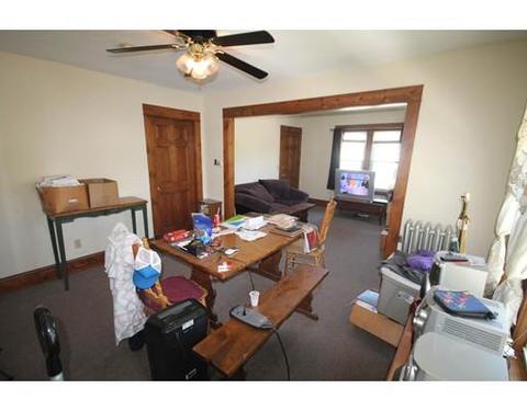 41 Mellen St, Chicopee, MA 01013 photo 9